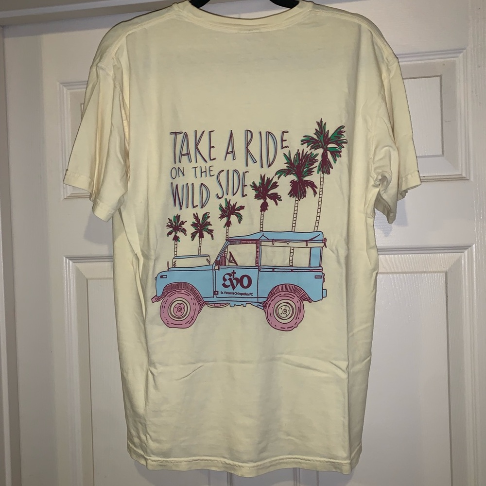 Yellow Beach Jeep Tee